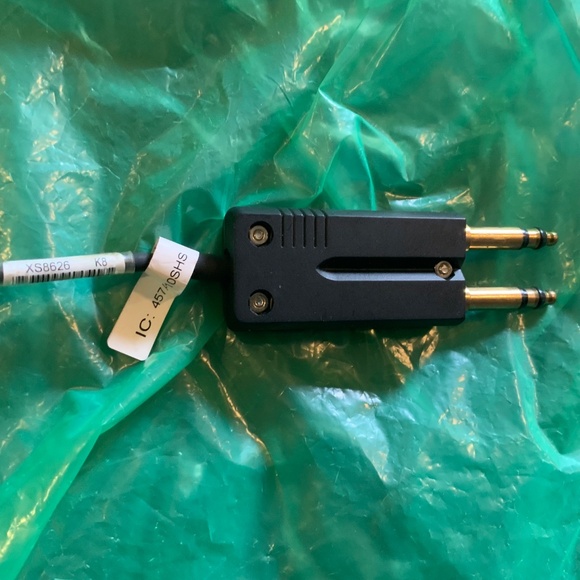 NWOT Plantronics SHS1890-10 Push-to-Talk Headset Amplifier with ear piece - Picture 4 of 6